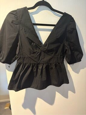 GAP Black Peplum Twist-Front V-Neck Puff Sleeve Blouse
